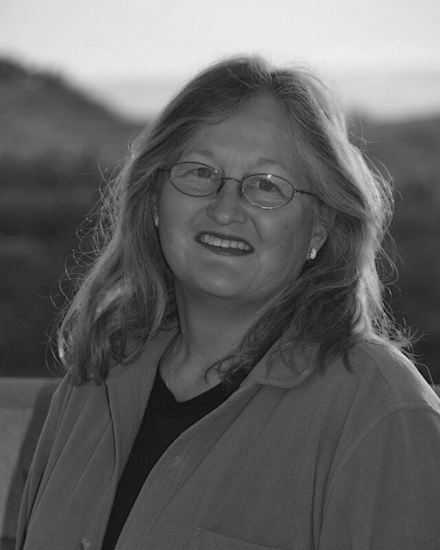 Dr. Martina Nicholson